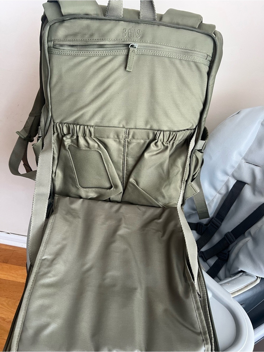 Beis Ultimate Diaper Backpack in Olive - Picture 7 of 16